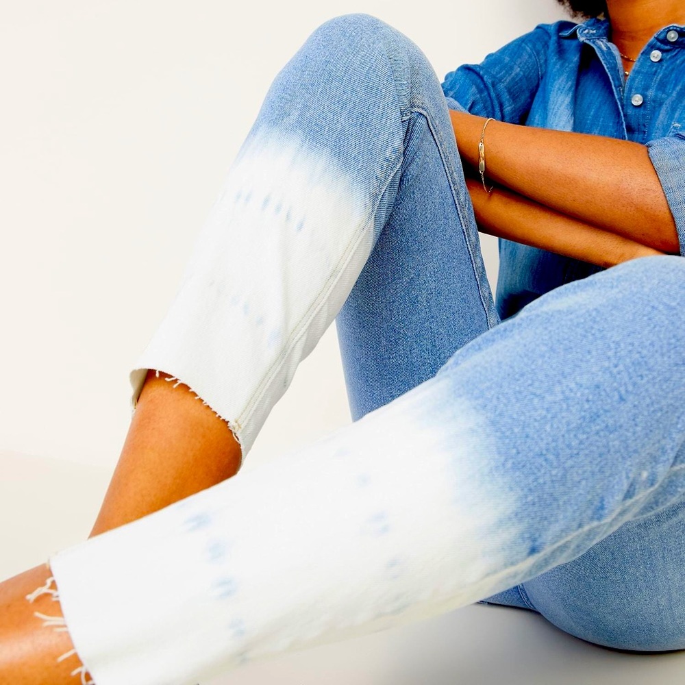 “Old Navy” Mid-Rise Dip-Dye Rockstar Jeans